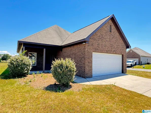 9379 Hoffman Pl, Warrior, AL 35180