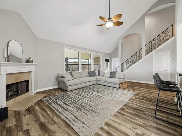 16542 Crossfield Dr, Houston, TX 77095