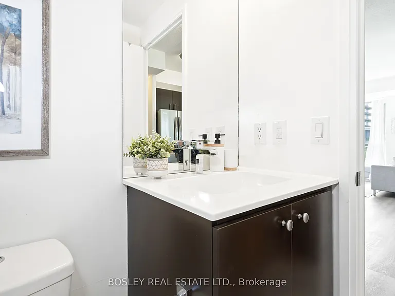 25 Cole St #317 — Photo 24