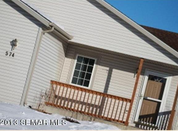 2nd image of 574 NE LEE Street
