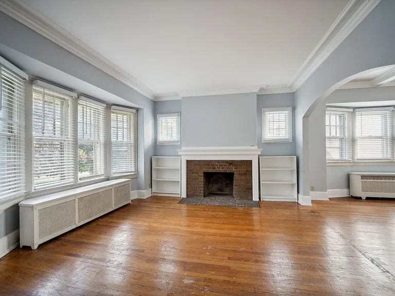 2485 N Maryland Ave #2487 — Photo 4