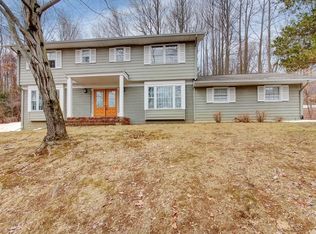 3 Southwood Dr, Morris Plains, NJ
