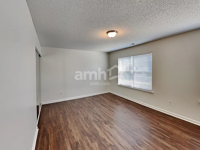 10713 Haddington Dr NW — Photo 18