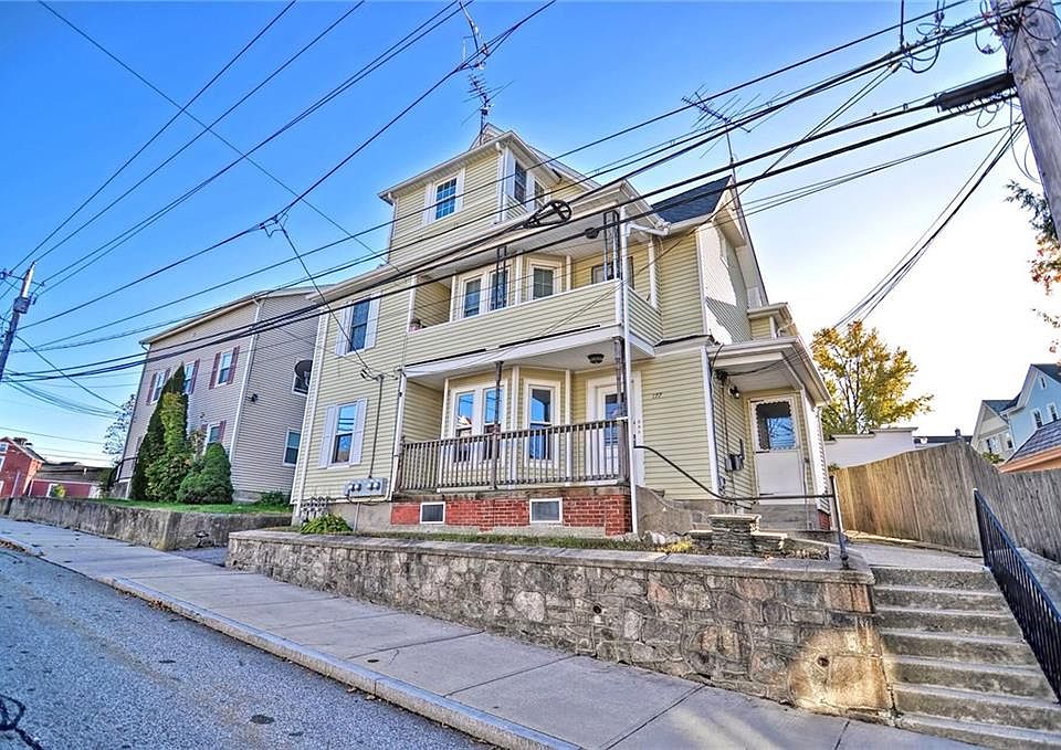 177 Logee St, Woonsocket, RI 02895 Zillow