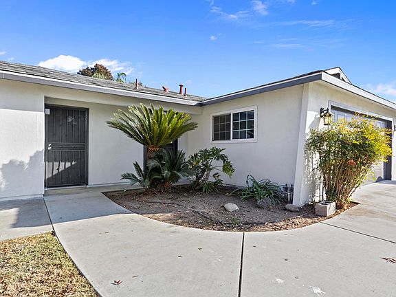 3rd image of 2961 Caronette Ln