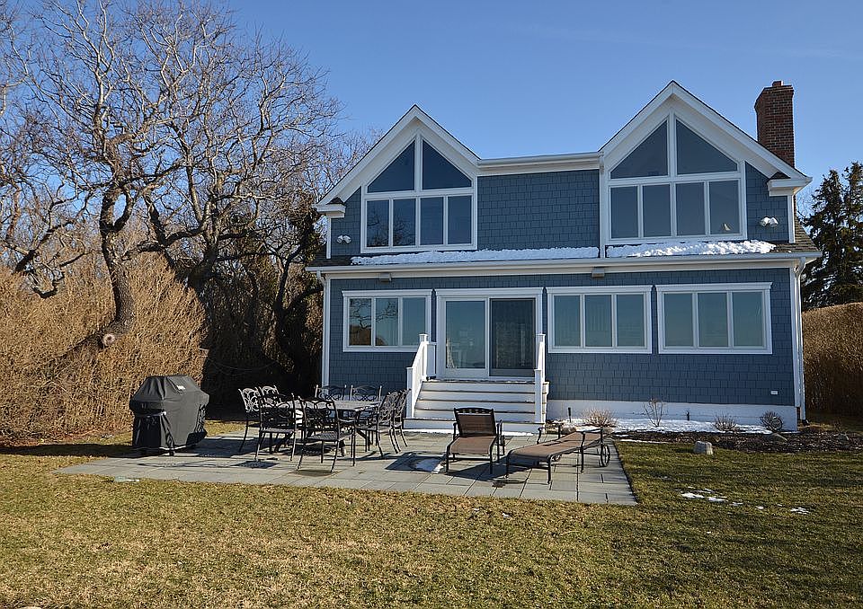 1525 Aquaview Ave, East Marion, NY 11939 Zillow