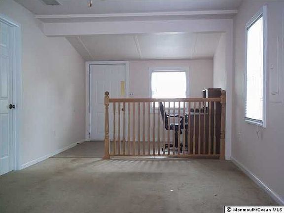 5th image of 516 Garfield Ave
