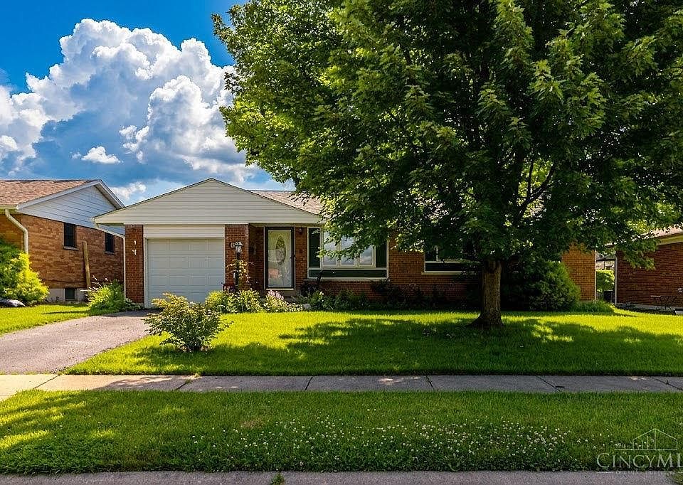 1st image of 538 Palmerston Dr