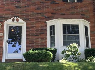 621 Young Rd, Erie, PA 16509