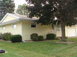 421 Ellen Ave SW, New Philadelphia, OH 44663