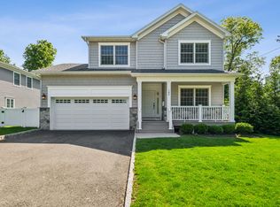104 Morningside Ave, Cresskill, NJ 07626