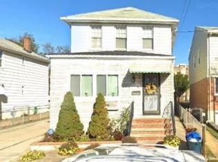 14955 15th Rd, Whitestone, NY 11357