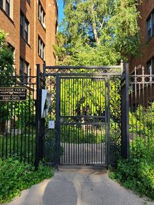 5465 S Ingleside Ave APT 2W, Chicago, IL, 60615