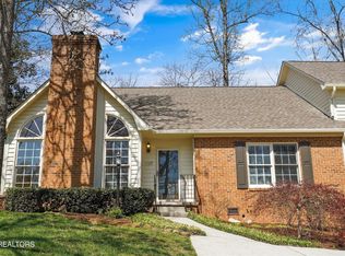 1129 Greywood Dr, Knoxville, TN 37923
