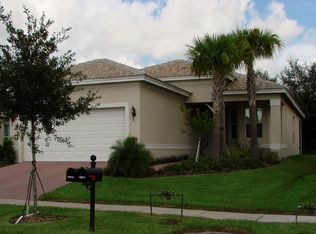 15808 Cobble Mill Dr, Wimauma, FL 33598