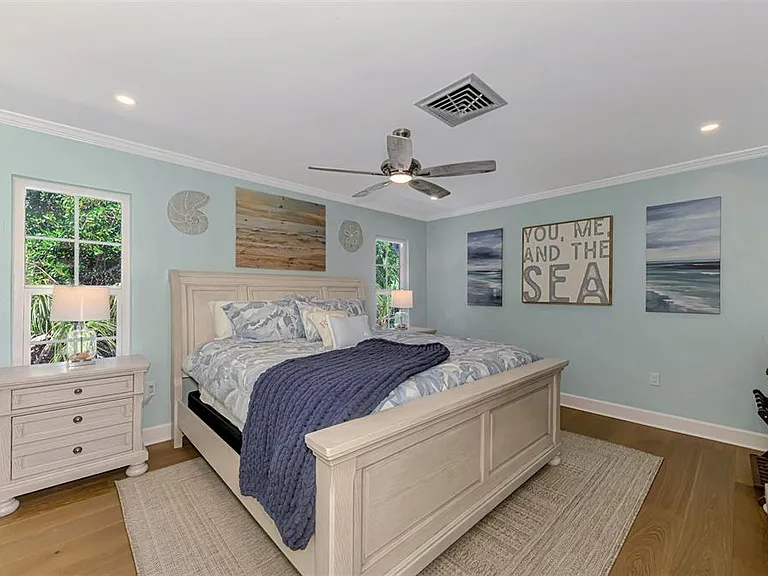 307 Avenida De Paradisio — Photo 25