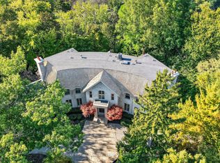 36 Old Yonge St, Toronto, ON M2P1P7