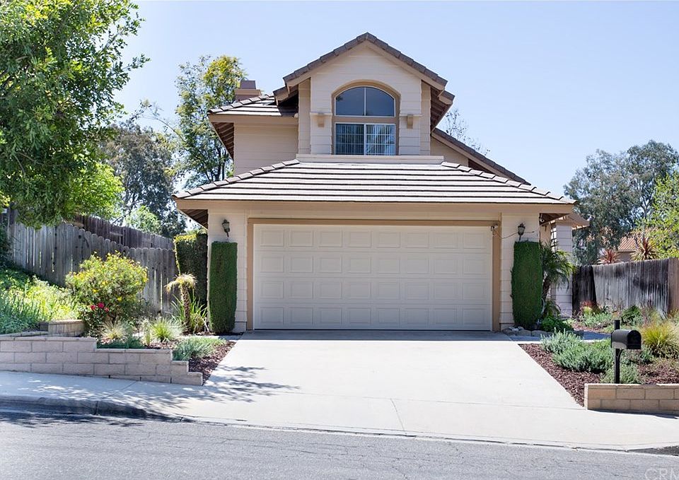 1st image of 3127 Oakview Ln