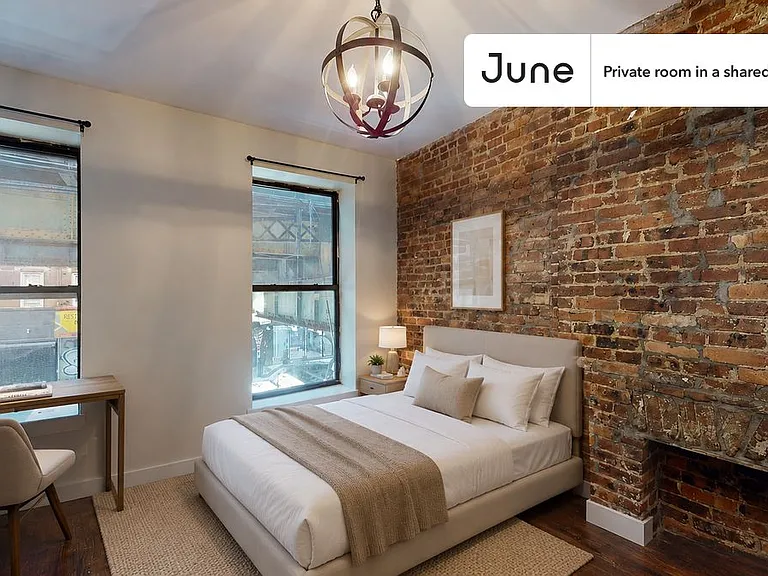 1131 Broadway #B — Photo 1