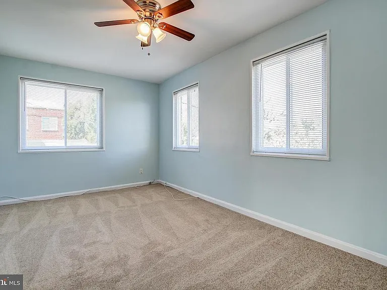 5260 Chillum Pl NE — Photo 12