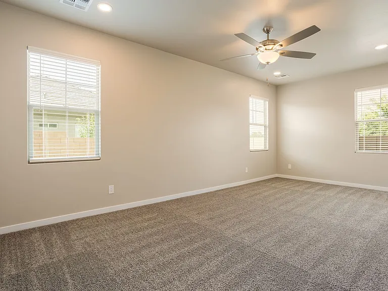 7701 Majesty Ct NW — Photo 17