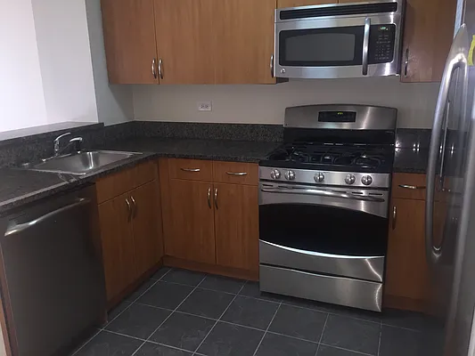 Rented by Chelsea Tower | media 3