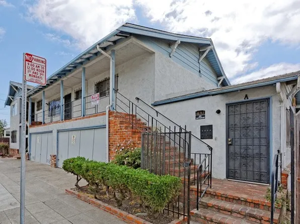 10717 Myers St, Oakland, CA 94603