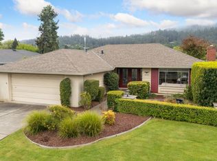 6832 Fairfield Dr, Santa Rosa, CA 95409