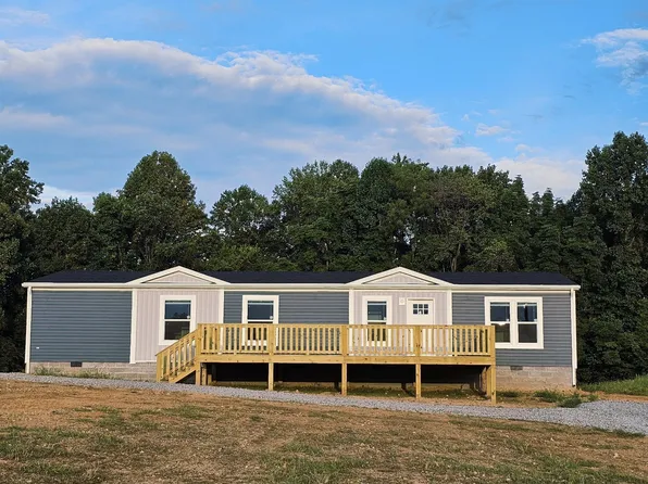 5252 White Springs Ln, Lafayette, TN 37083
