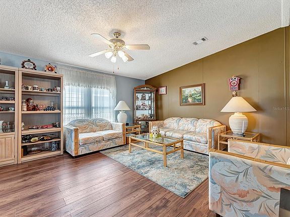 5th image of 199 S Port Royal Ln