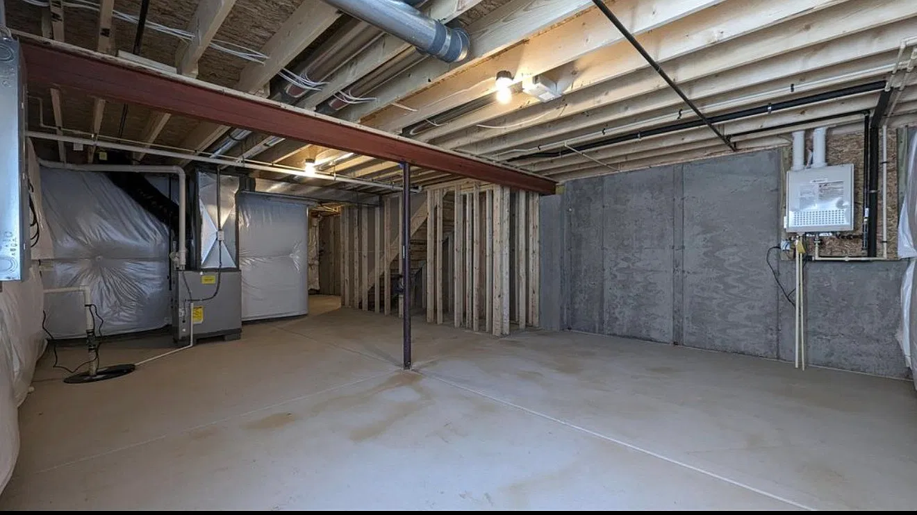 3 bed, 2.5 bath, 1450 sqft, $2,500 — Photo 1