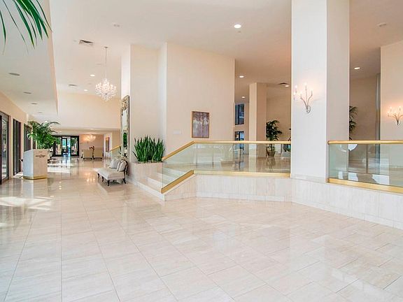 4th image of 3301 Bayshore Blvd Unit 605C