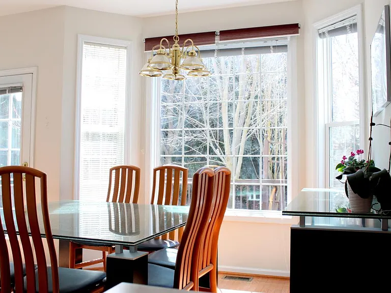 Breakfast nook