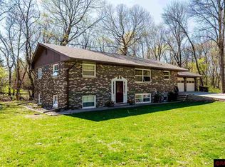 56898 200th St, Mankato, MN 56001