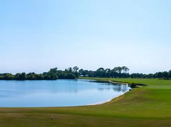 213 Muirfield Dr, Cape Charles, VA 23310