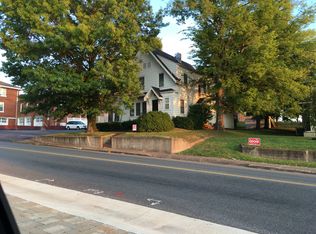 205 E 12th St, Benton, KY 42025