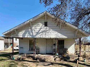 221 S Elm St, Ponca City, OK 74601