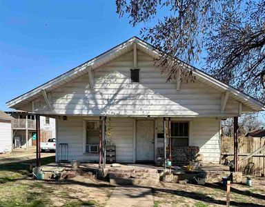 221 S Elm St, Ponca City, OK, 74601