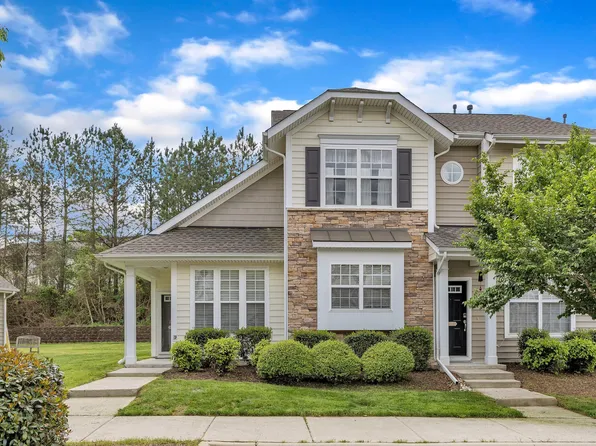 345 Red Elm Dr, Durham, NC 27713