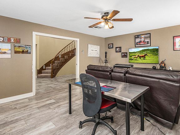 5th image of 4065 E Greenway Cir