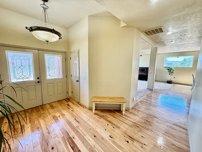 1425 S Staghorn St — Photo 8