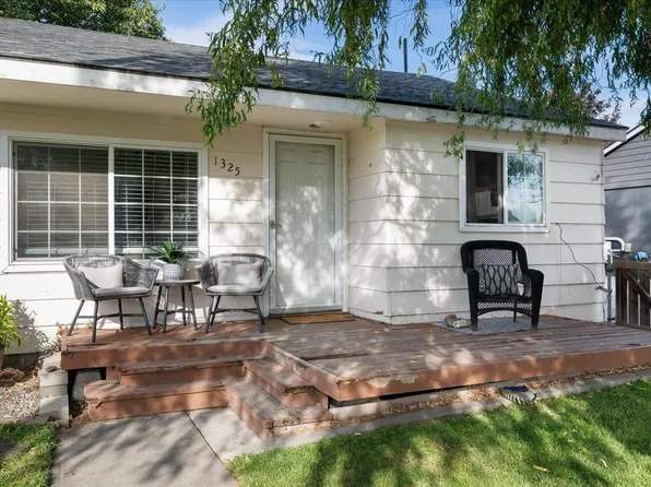 1325 Sanford Ave, Richland, WA 99354