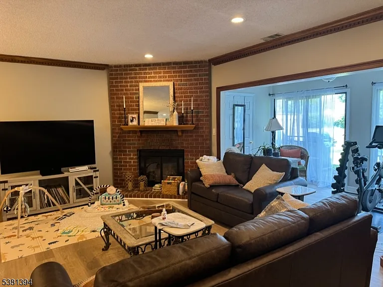 4 Woodward Ln — Photo 9