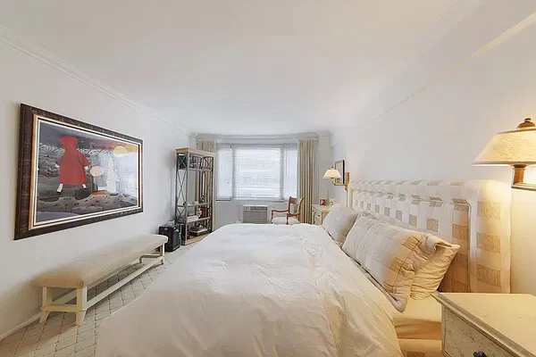 Rented by AIB Management Corp | media 6