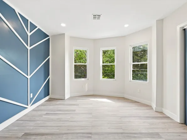 944 W Lycoming St #2, Philadelphia, PA 19140