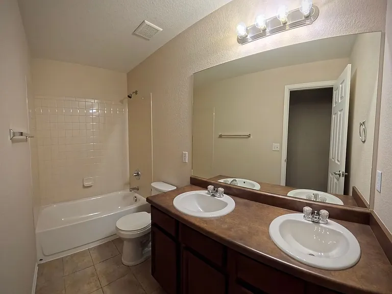 3408 Kingfisher Nest Grv — Photo 14