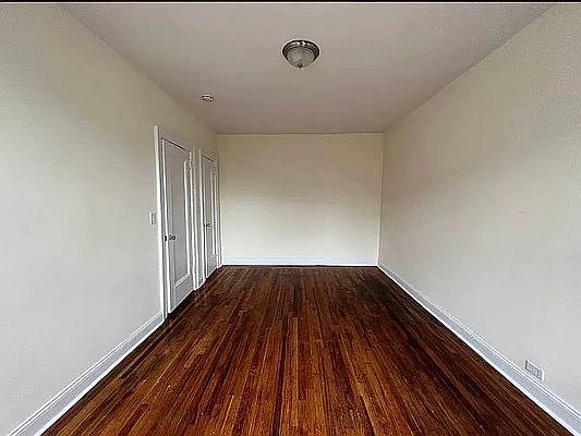 5th image of 25 Seaman Ave #5K