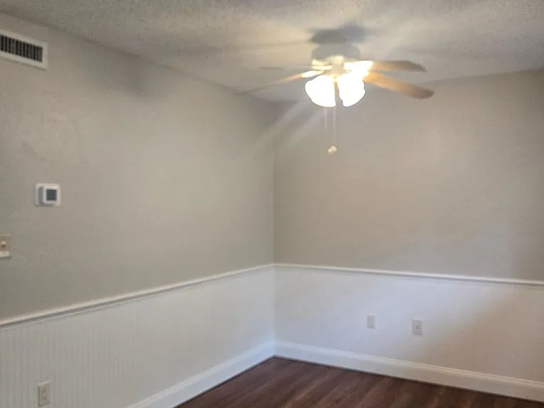 4503 NW 41st Pl — Photo 12