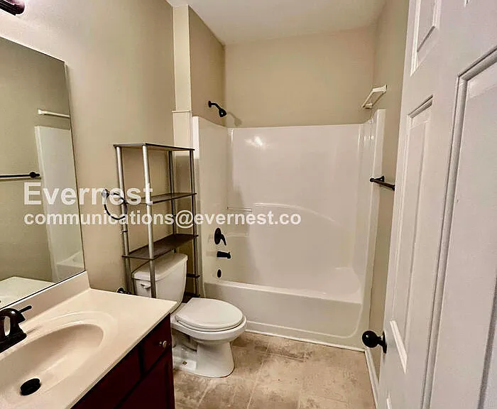 5867 Pine Rd — Photo 18