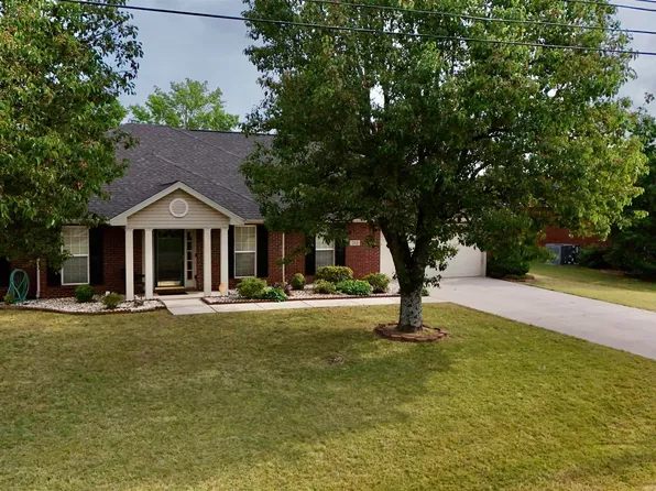 211 Williston Dr, Huntsville, AL 35806
